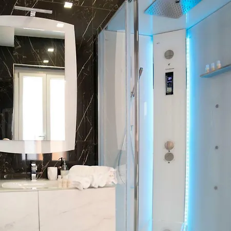 شقة New Moon Luxury *